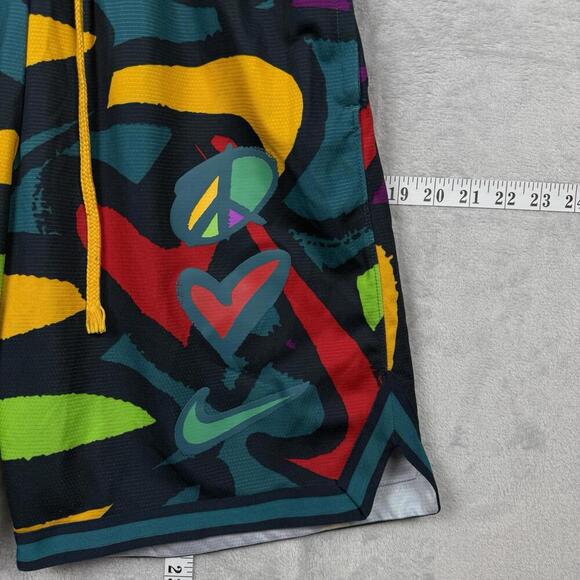 Nike Peace Love Basketball DNA Dri-Fit Elite Basketball Shorts Sz Small Graffiti - Picture 8 of 11